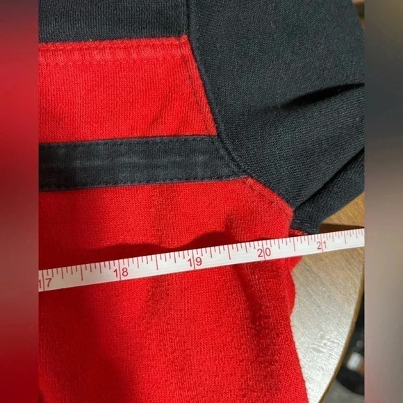 Chicago Blackhawk’s sweatshirt hoodie Size S - Picture 5 of 7